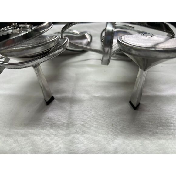 Prada sandals - Picture 4 of 8